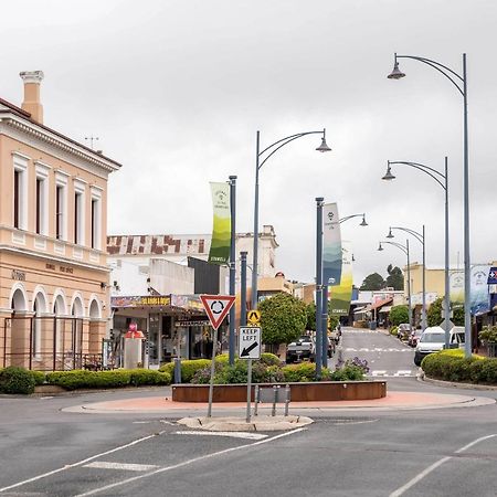 #Grampians Views Getaway #Cbd #Netflix Apartment Стоол Екстериор снимка