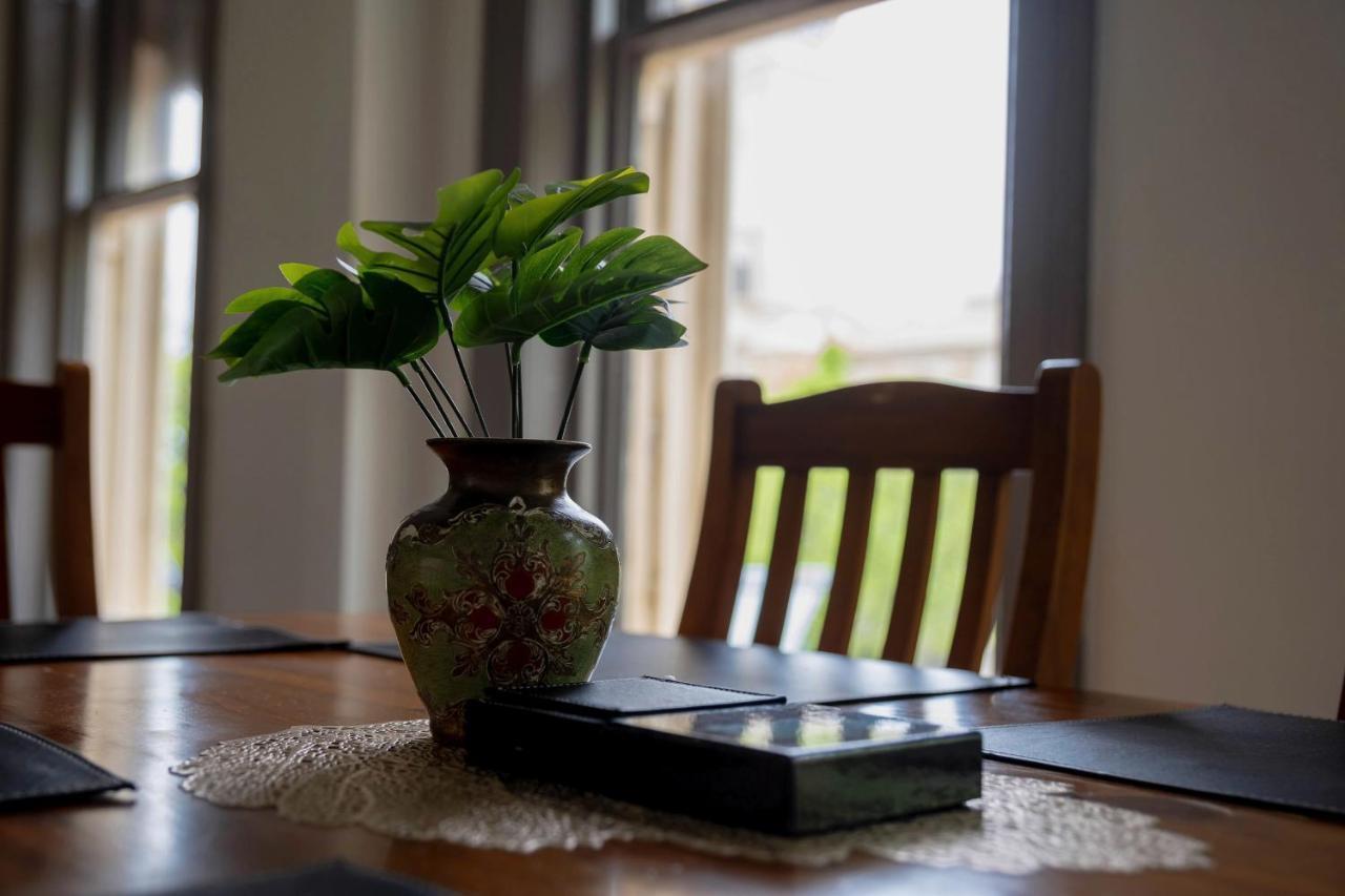 #Grampians Views Getaway #Cbd #Netflix Apartment Стоол Екстериор снимка